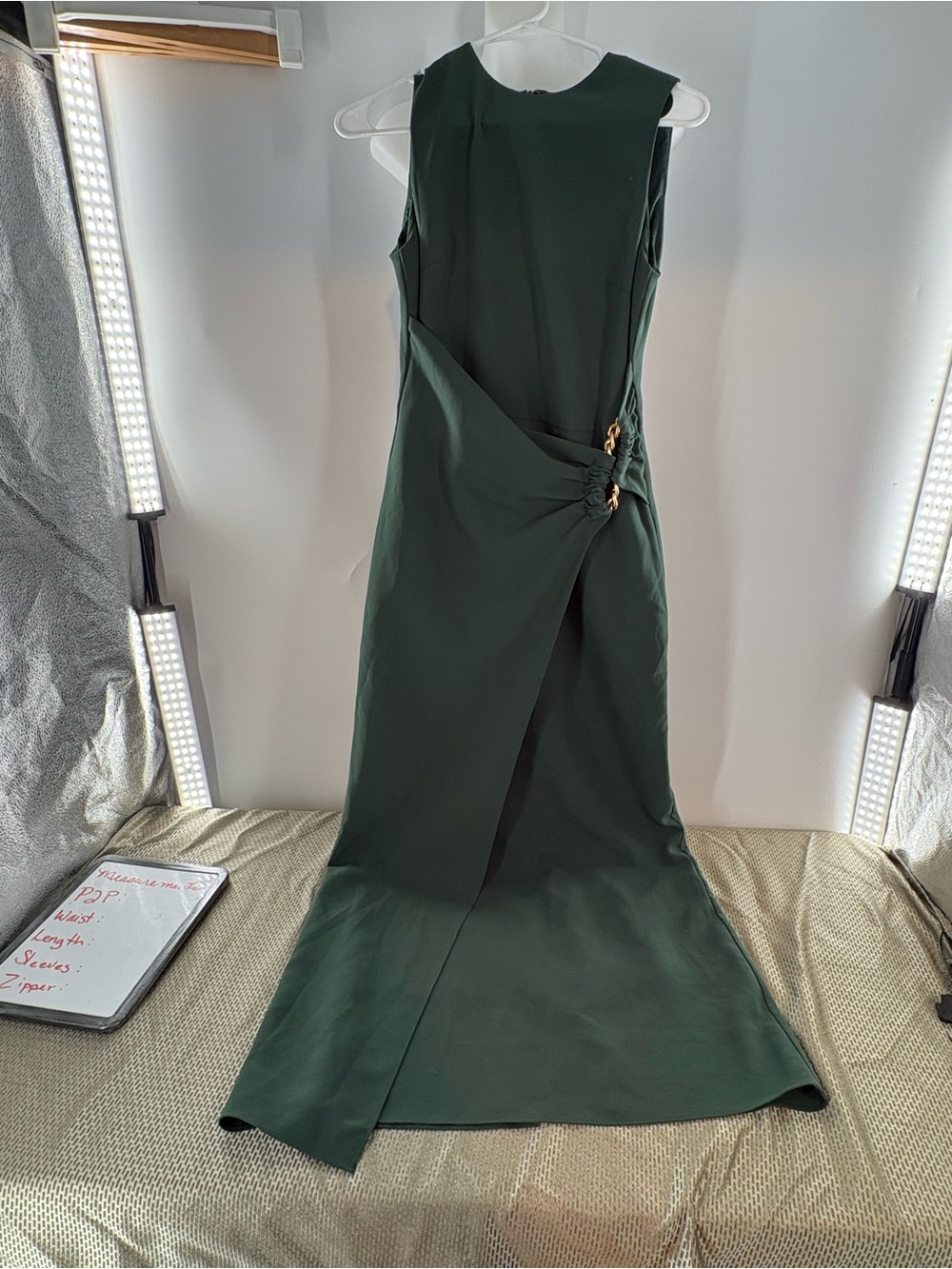 Shoshanna Dani Dress Green Crepe Ruched Gold Chain Maxi Gown Size 2